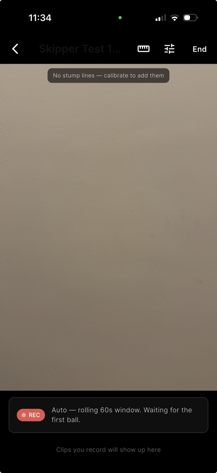Camera view showing Auto rolling status